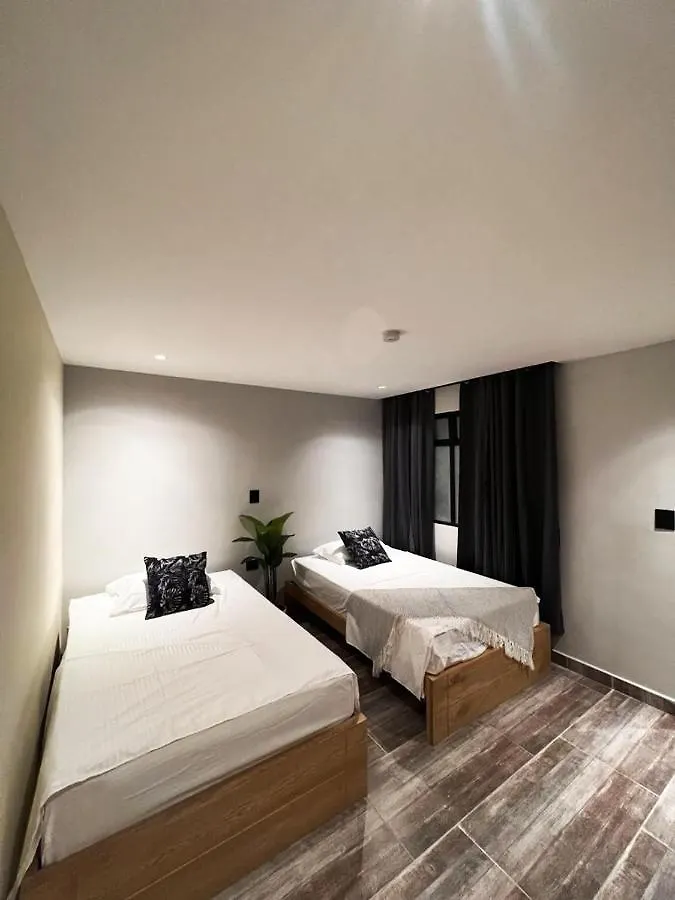 Casa Indigo Laureles-Estadio Con Jacuzzi Medellin
